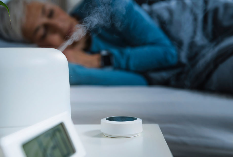 Die Luftfeuchtigkeit im Schlafzimmer hilft beim erholsamen Schlaf